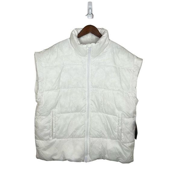 Free People Movement In A Bubble Puffer Vest Jacket In White - Picture 4 of 16